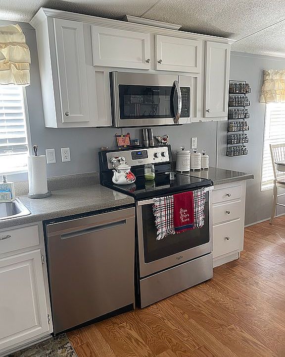 1st image of 1008 Regas Dr S
