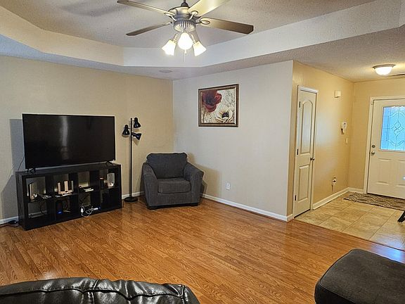 2nd image of 2755 Navigator Cir