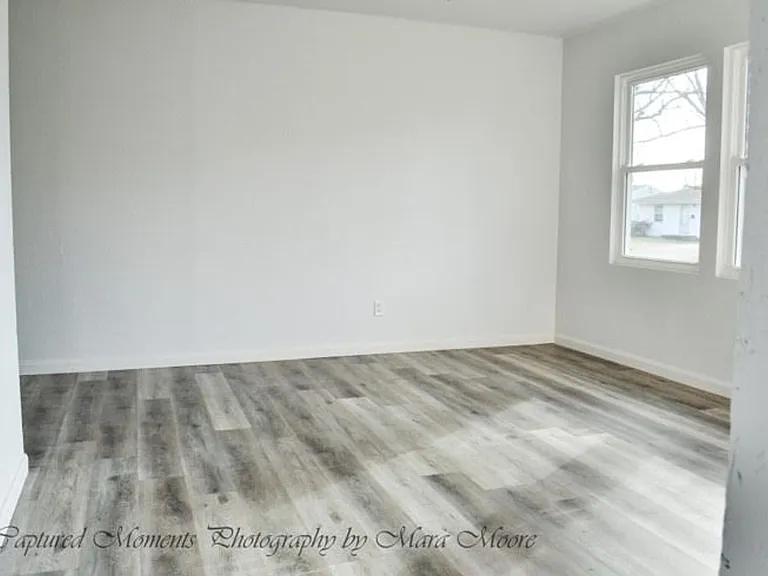 11 King Dr — Photo 5