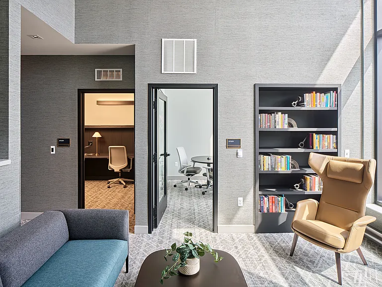 Birmingham Pointe — Photo 15