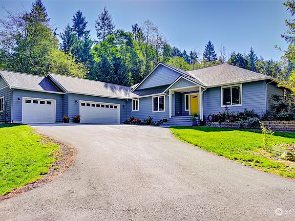 3rd image of 11540 Gray Lane NE