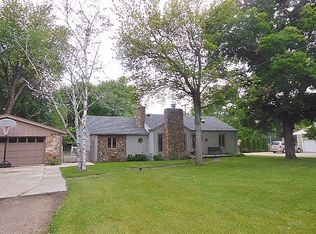 8809 Crabb Rd, Temperance, MI 48182