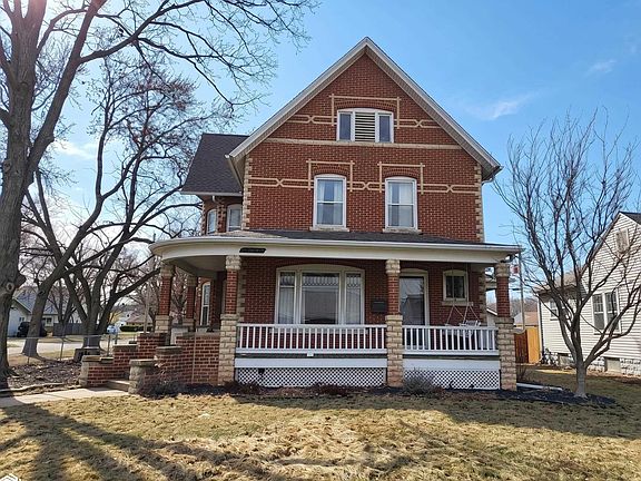 2nd image of 1735 Avenue F