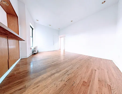 Rented by Union Square Property Management | media 3