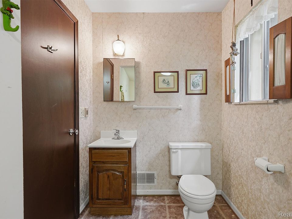 2742 Parkway Pl, photo 13