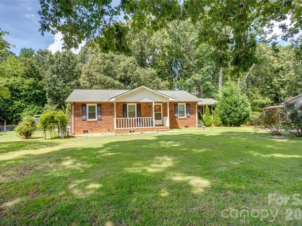 2050 Stirewalt Rd, China Grove, NC 28023