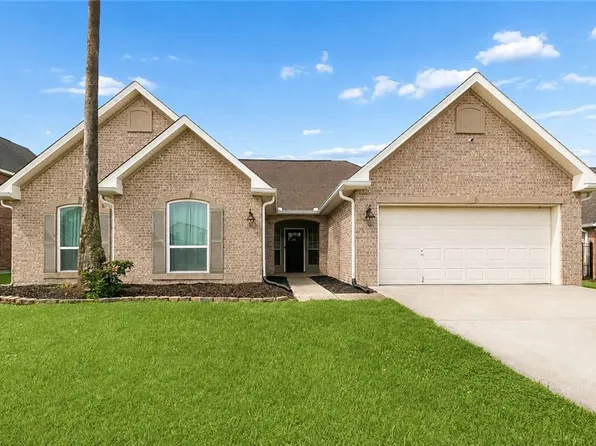 128 Evangeline Trce, Belle Chasse, LA 70037