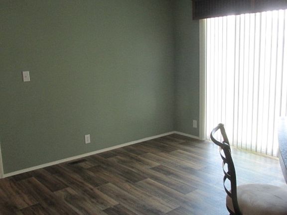 5th image of 2223 Larkspur St