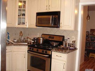 7613 251st St, Bellerose, NY