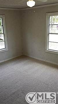 5th image of 419 Hallvale Dr