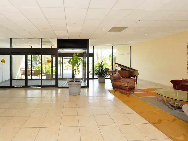 1077 River Rd #Penthouse 6 — Photo 20