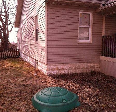 2nd image of 596 Sanford Ave