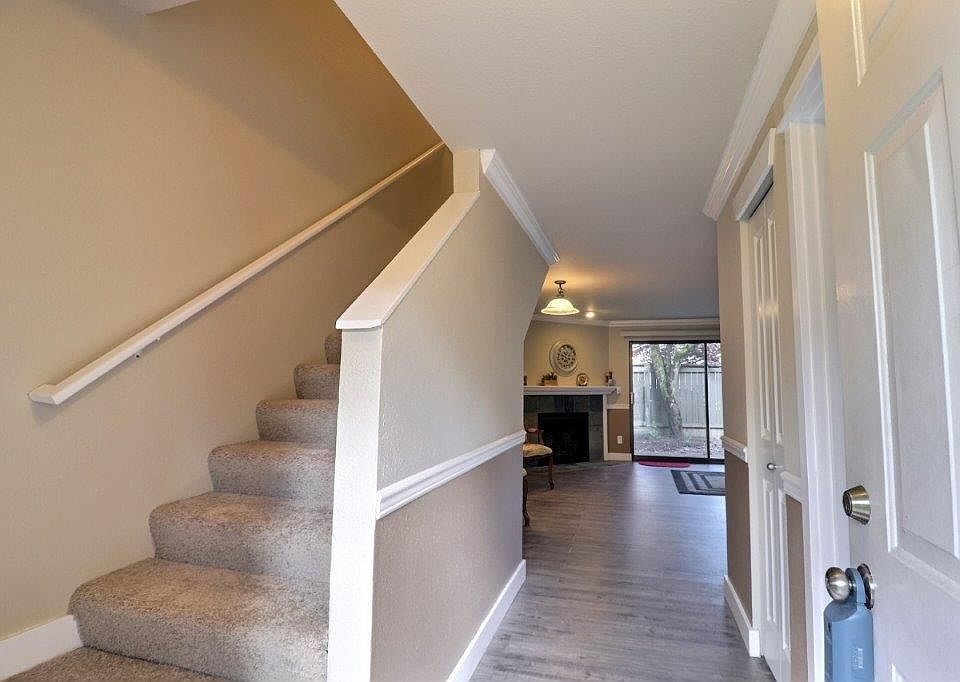 1st image of 10925 SE 208th St #20840