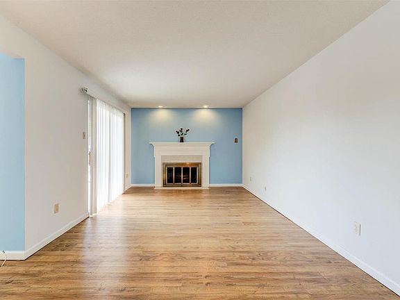 5th image of 13415 Land O Woods Dr APT 2