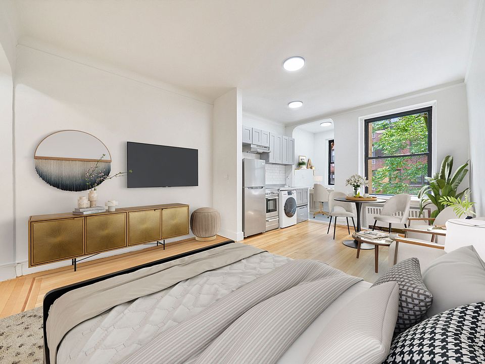 1st image of 338 E 53rd St APT 3C