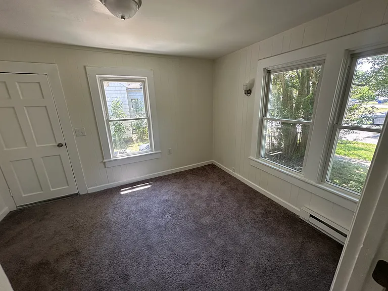 66 Nicholson St #A — Photo 2