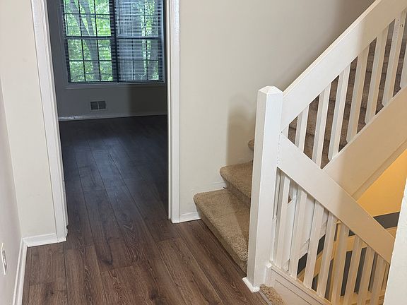 5th image of 3062 Destin Cir