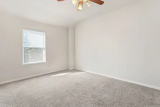 8727 Bigelow Dr — Photo 15