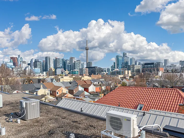 75 Markham St #1 — Photo 40