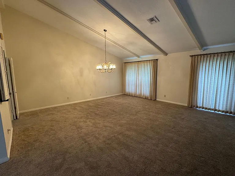 4105 Old Mill Rd — Photo 2