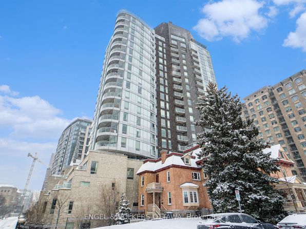 428 Sparks St #406, Ottawa, ON K1R 0B3
