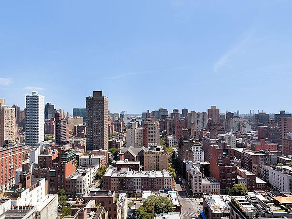 4th image of 407 Park Ave S APT Phc