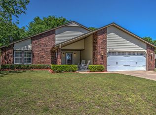 3621 E 143rd St, Bixby, OK 74008