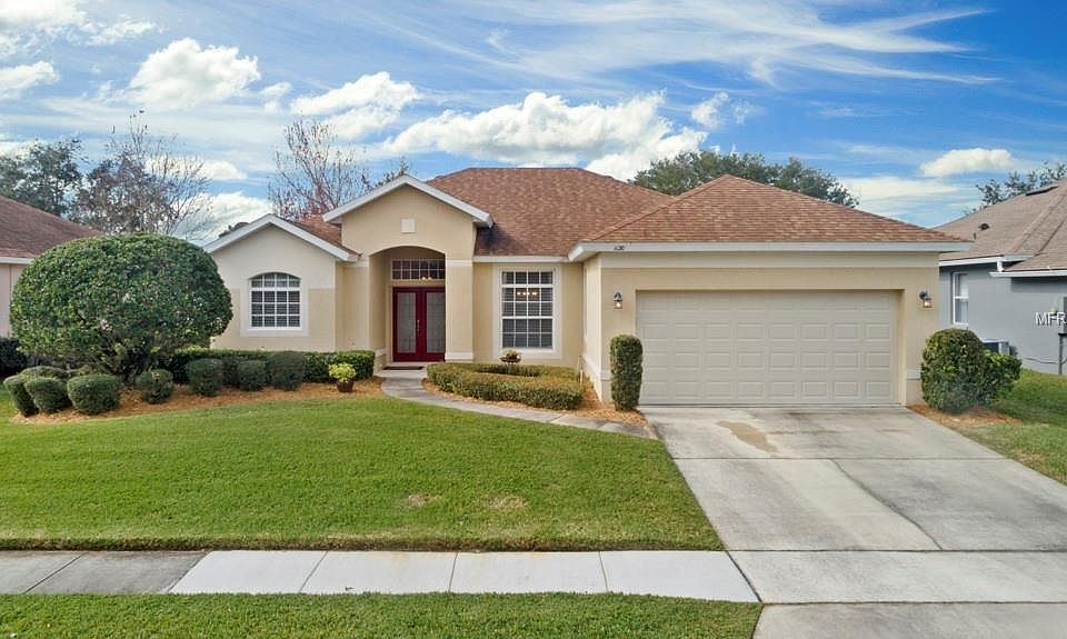 1st image of 1120 Carringdale Dr