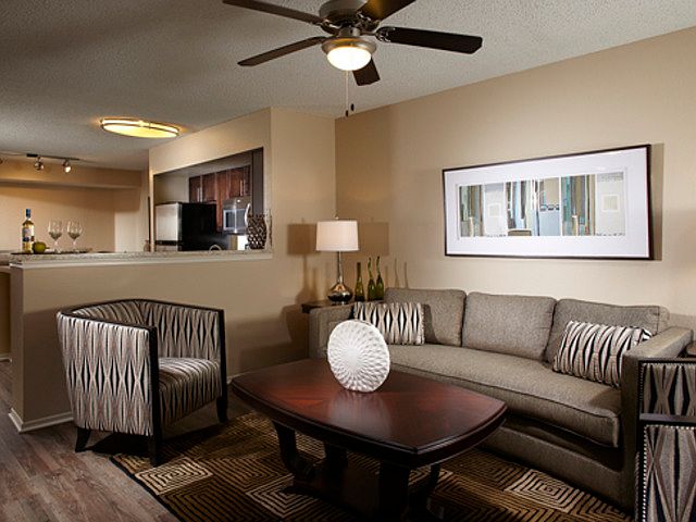1st image of 4600 NW 114th Ave #3229762