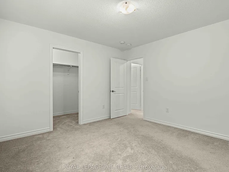 166 Seeley Ave — Photo 37