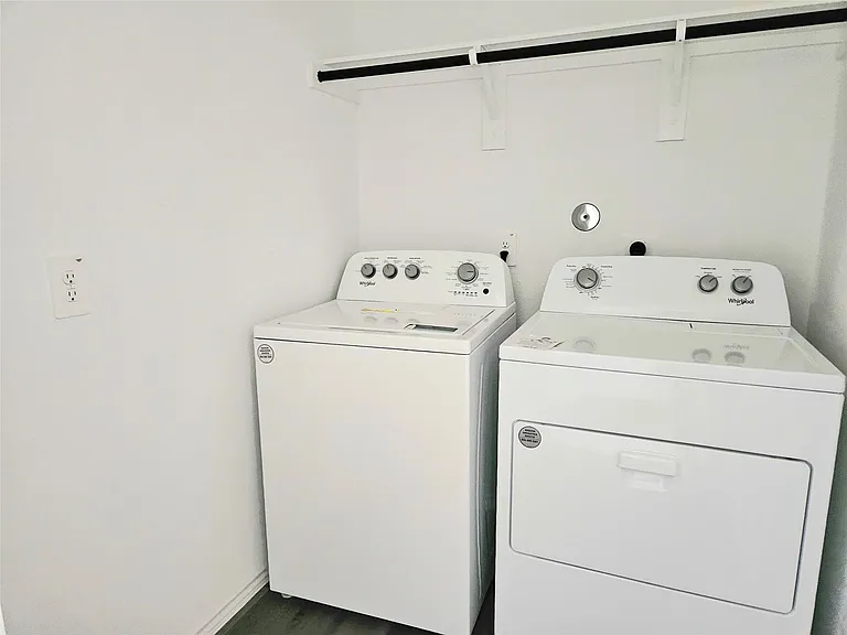 5029 Almond Terrace Dr — Photo 16