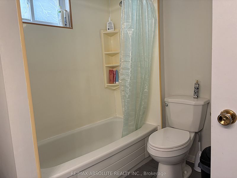 Ottawa Apartment for rent - 2 Bedrooms — photo 8