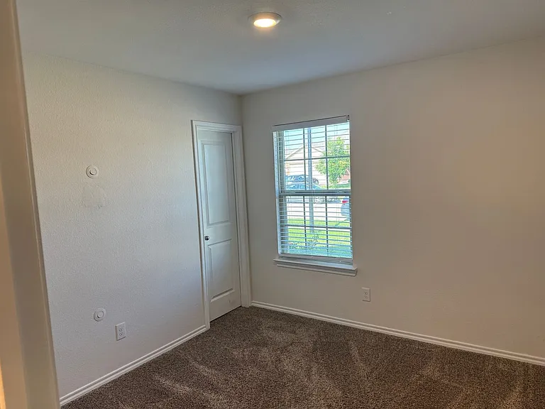 117 Dartmouth Ave — Photo 7