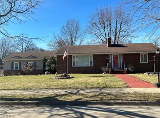 766 Bridge Rd, Akron, OH 44312