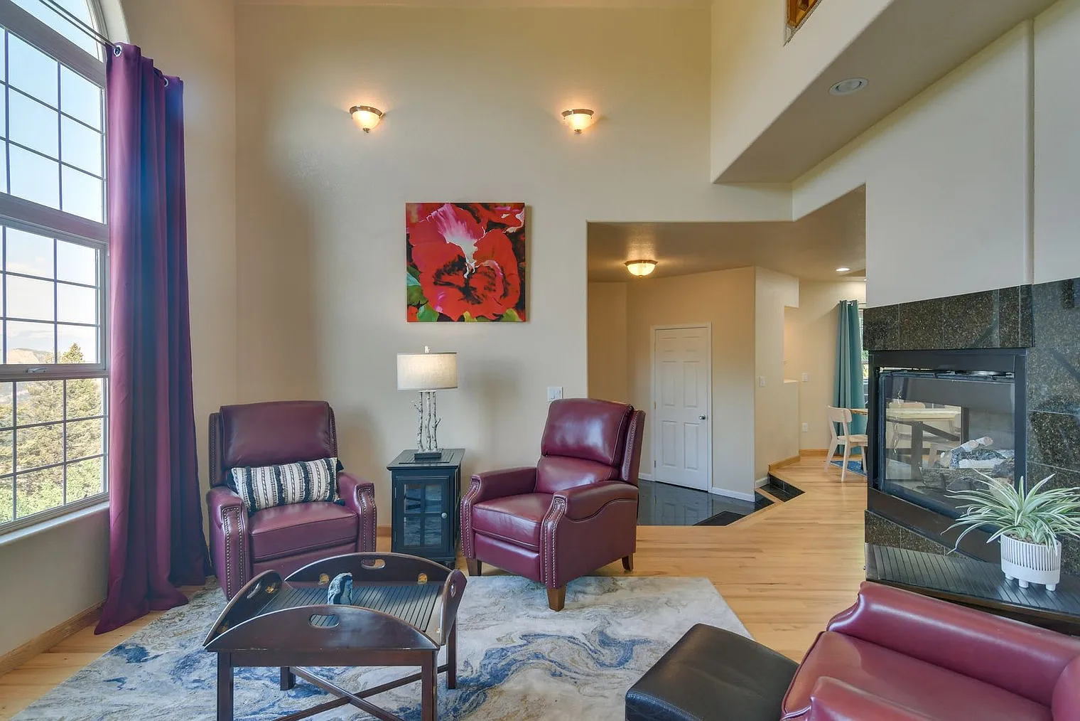 3 bed, 2.0 bath, 2992 sqft, $4,963 — Photo 3