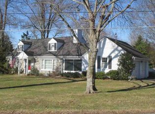 118 Hillside Rd, Wayne, PA 19087