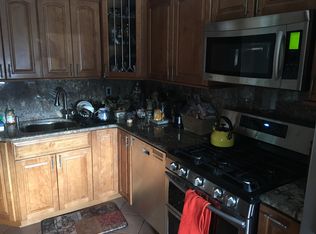 8927 75th Ave, Ridgewood, NY 11385