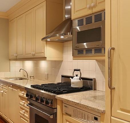 3rd image of 1150 Park Ave #3C