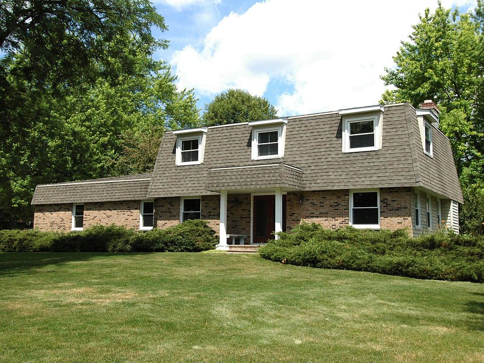 HOUSE BEAUTIFUL