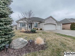 5533 N 166th St, Omaha, NE 68116