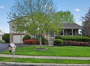 6415 Taunton Rd, Harrisburg, PA 17111