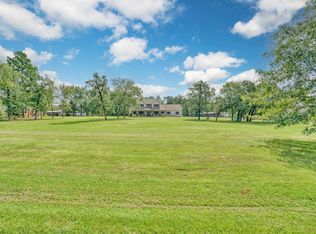 26 Woodland Hills Dr, Huntsville, TX 77320