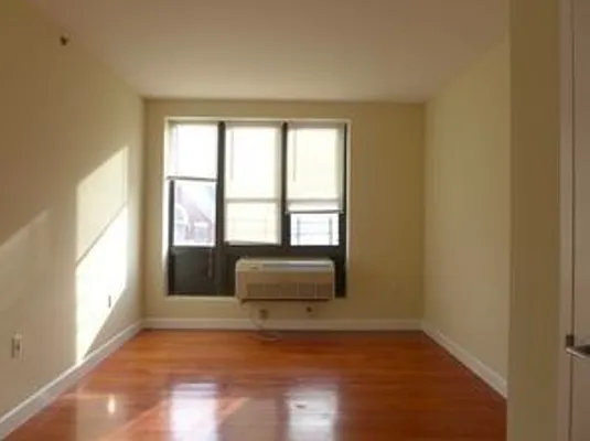 Rented by Gama Group | media 15