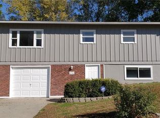 8556 Tauromee Ave, Kansas City, KS 66112