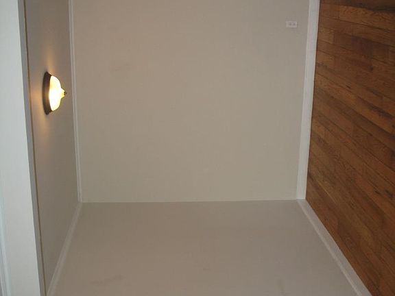 4th image of 124 Sherwood Way