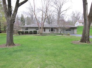 7025 Rose Ann Pkwy, Fort Wayne, IN 46804