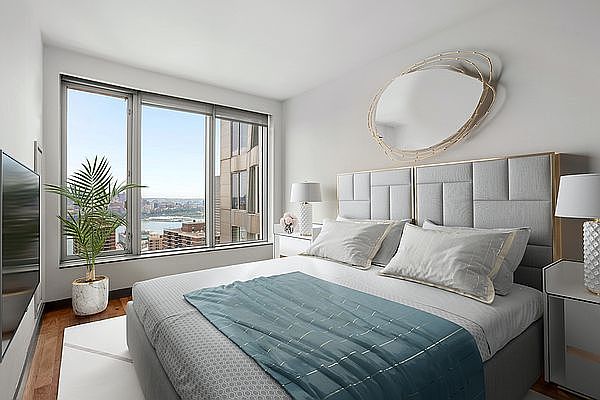 1st image of 8 Spruce St APT 28P