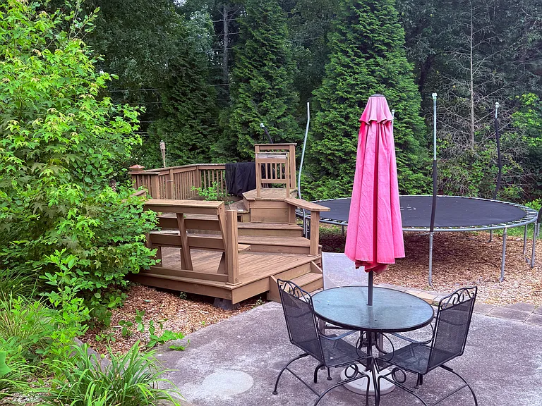 2315 Castle Royale Dr — Photo 25