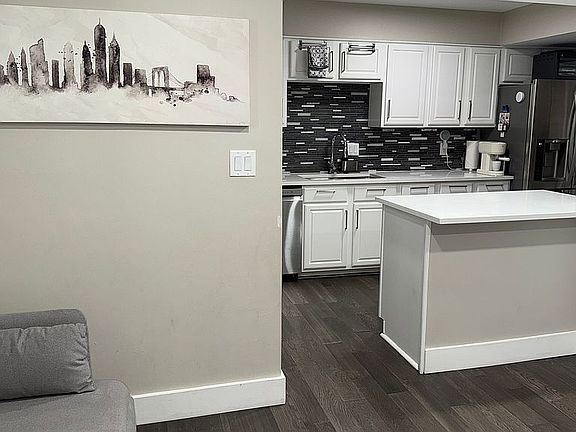 4th image of 82 Forrest Pl NE