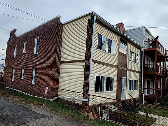 5114 Ft Totten Drive NE 3/4 view from rear